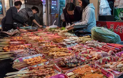 Прогулка по вкусу: фото уличной еды, которая разнообразит вашу жизнь