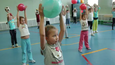 Гимнастика при СКОЛИОЗЕ, КИФОЗЕ, ОСТЕОХОНДРОЗЕ, часть 2. Упражнения для  спины и исправления осанки. - YouTube