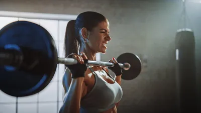 Базовые упражнения на грудь — описание техники, картинки и биомеханика |  Фитсевен | Дзен