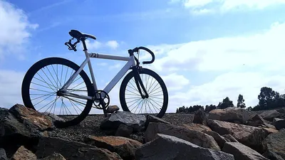 Выбираем шоссейный велосипед под стиль катания — полезные статьи  интернет-магазина ВелоГрад