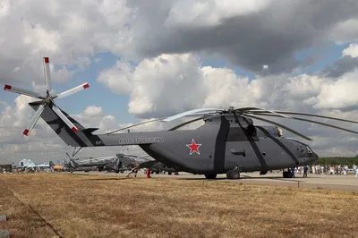 Холдинг «Вертолеты России» поставил два вертолета Ми-8АМТ для  авиапредприятия «Газпром авиа» - Helicopter.su