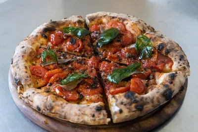 9 видов итальянской пиццы, которые невозможно не знать! - ALMA
