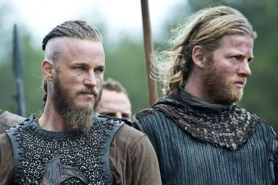 Как тренировались и развивали огромную силу викинги: меч, лук, борьба,  плавание - Чемпионат