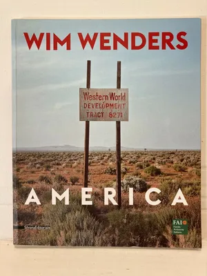 Взгляд сквозь объектив: фотографии Вима Вендерса, погружающие в мир кино