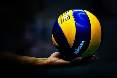 В российских соревнованиях будут играть собственным волейбольным мячом