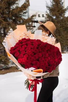 Купить 101 розу в Подольске - Доставка букетов