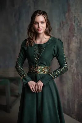 Купить зеленое бархатное платье миди с распоркой - 1346 - JK-Fashion
