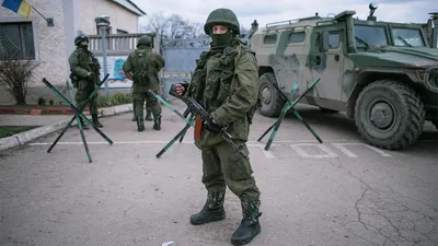 Бывший член КПУ вспомнил, как Крым заполонили \"зеленые человечки\" - 24 Канал
