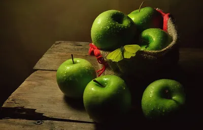 Яблоки Ранетки зеленые 0,8кг 2 сорт купить за 120 руб. с доставкой на дом в  интернет-магазине «Palladi» в Южно-Сахалинске