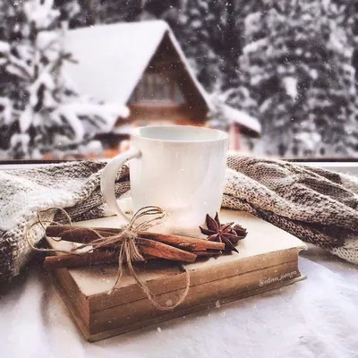 Скачать обои зима, кофе, окно, чашка, шарф разрешение 1400x1050 #179470