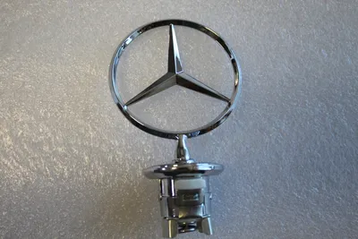 Эмблема (значок) Mercedes-Benz C-Klasse (W205) 2013-Н.в. передняя